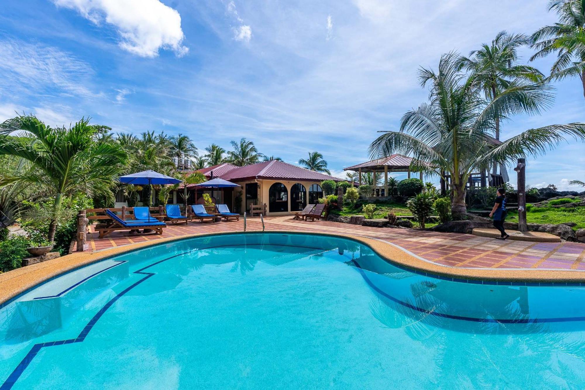 Blue Star Dive And Resort Anda  Exterior foto